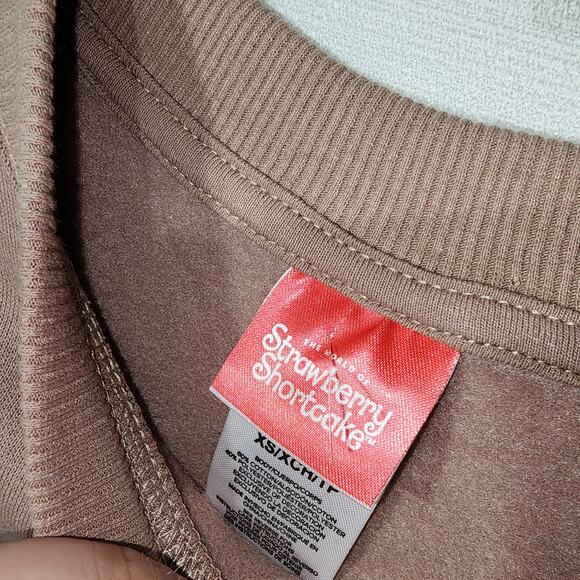 Strawberry shortcake pink sweatshirt women's size XS - Picture 3 of 6